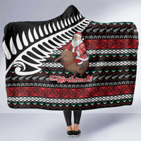 New Zealand Kiwi Santa Christmas Hooded Blanket He Wairua Kirihimete - Polynesian Pride