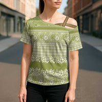 Hawaiian Hibiscus Honu Cross Shoulder Shirt Sage Green Mele Kalikimaka Palaka Spirit - Polynesian Pride
