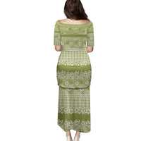 Hawaiian Hibiscus Honu Family Matching Puletasi and Hawaiian Shirt Sage Green Mele Kalikimaka Palaka Spirit - Polynesian Pride