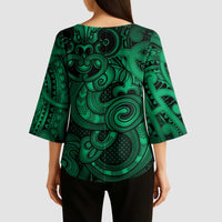 Aotearoa Maori Hei Tiki Kimono Sleeve Blouse Kakariki Kowhaiwhai Puhoro Motif