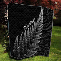 New Zealand Te Reo Mori Quilt Simple Black Fern LT9 - Polynesian Pride