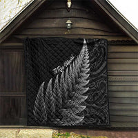 New Zealand Te Reo Mori Quilt Simple Black Fern LT9 - Polynesian Pride