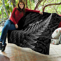 New Zealand Te Reo Mori Quilt Simple Black Fern LT9 - Polynesian Pride