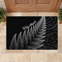 New Zealand Te Reo Mori Rubber Doormat Simple Black Fern LT9 Black - Polynesian Pride
