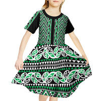 New Zealand Maori Niho Taniwha Kid Short Sleeve Dress Kakariki Mangopare and Puhoro Pattern
