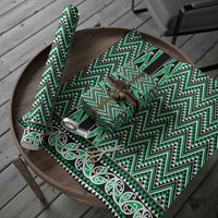 New Zealand Maori Niho Taniwha Wrapping Paper Kakariki Mangopare and Puhoro Pattern - Polynesian Pride