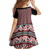 New Zealand Maori Niho Taniwha Kid Short Sleeve Dress Whero Mangopare and Puhoro Pattern