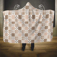 Hawaiian Palaka Quilt Pattern Hooded Blanket Hawaii Culture Bird of Paradise Exotic Motif - Polynesian Pride