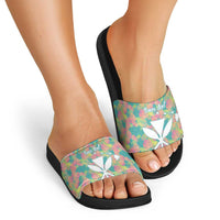 Seamless Hawaiian Quilt Pattern Slide Sandals Hawaii Culture Palm Leaf Tropical - Polynesian Pride