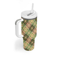 Seamless Pattern Puakenikeni and Kalo Tumbler With Handle - Polynesian Pride