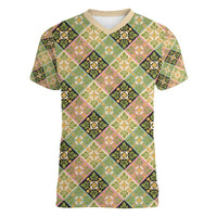 Seamless Pattern Puakenikeni and Kalo Women V-Neck T-Shirt - Polynesian Pride