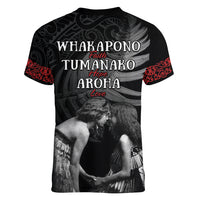 New Zealand Mother's Day Women V-Neck T-Shirt Maori Hongi Aroha Ahau Ki A Koe Mama