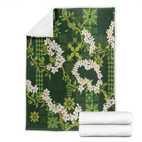 Mokihana Maile and Ilima Leis Blanket Omaʻomaʻo Hawaiian Tapa Quilt Pattern - Polynesian Pride
