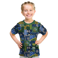 Solomon Islands Meri Kirihimete Kid T Shirt Pacific Patchwork Xmas Vibes - Polynesian Pride
