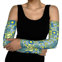 Palau Ungil Kurismas Arm Sleeves Pacific Patchwork Xmas Vibes LT9 - Polynesian Pride