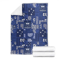 Blue Samoa Manuia Le Kerisimasi Blanket Pacific Patchwork Xmas Vibes - Polynesian Pride
