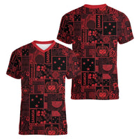 Dark Samoa Manuia Le Kerisimasi Women V-Neck T-Shirt Pacific Patchwork Xmas Vibes LT9 - Polynesian Pride