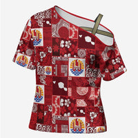 Tahiti Oaoa I Teie Noera Cross Shoulder Shirt Pacific Patchwork Xmas Vibes LT9 Female Red - Polynesian Pride