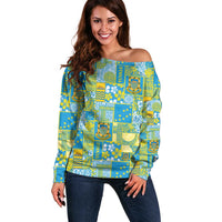 Tuvalu Manuia te Kilisimasi Off Shoulder Sweater Pacific Patchwork Xmas Vibes - Polynesian Pride