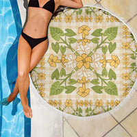 Squares Puakenikeni and Kalo Beach Blanket Beige Palaka Hawaiian Quilt Pattern - Polynesian Pride