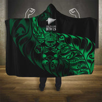 New Zealand Lawn Bowls Hooded Blanket Green Maori Warrior Tribal Silver Fern - Polynesian Pride