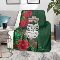 Maori Wheku Meri Kirihimete Personalised Blanket All Green Indigenous Maori Motif - Polynesian Pride