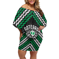 Personalised Aotearoa Niho Taniwha Motif Off Shoulder Short Dress Green Style