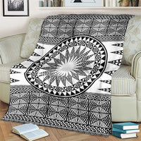 All White Tonga Malo e lelei Blanket Vintage Ngatu Tribal Pattern - Polynesian Pride