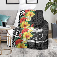 Samoa Tribal Hibiscus Flowers Blanket