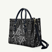 New Zealand Maori Taniko Leather Bag Black Kowhaiwhai Puhoro LT9 Black - Polynesian Pride