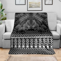 Black Taniko Kowhaiwhai Tukutuku Motif Blanket