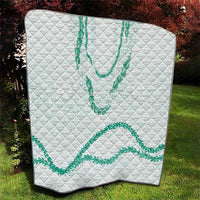 Aloha Lei Mikioi Quilt Sage Green Polynesian Tribal Tatau Pattern