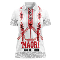Toitu Te Tiriti Waitangi Women Polo Shirt White Wharenui House - Polynesian Pride