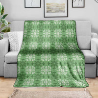 Green Hawaiian Quilt Blanket Hawaii Pineapple Monstera Palaka Motifs - Polynesian Pride