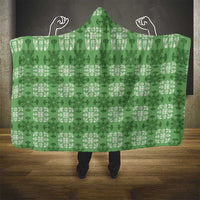 Green Hawaiian Quilt Hooded Blanket Hawaii Pineapple Monstera Palaka Motifs - Polynesian Pride
