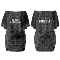 Maori Language Week Personalised Couples Matching Off Shoulder Short Dress and Long Sleeve Button Shirt Kia Mau Ki To Ukaipo Grey Color LT14 - Polynesian Pride