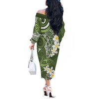 Green Polynesian Tribal Frangipani Tropical Vibe Off The Shoulder Long Sleeve Dress