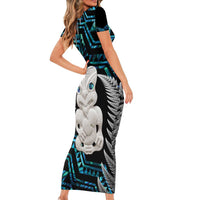 Aotearoa Taniko Paua Shell With Hei Tiki Short Sleeve Bodycon Dress