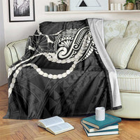 Aloha Hawaii Kalo Pikake Lei Blanket Chest Tattoo Black Hawaiian Pattern