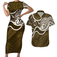 Aloha Hawaii Kalo Pikake Lei Couples Matching Short Sleeve Bodycon Dress and Hawaiian Shirt Chest Tattoo Gold Hawaiian Pattern