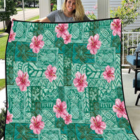 Cyan Hawaii Hibiscus With Tropical Flowers Motifs Quilt - Polynesian Pride