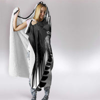 New Zealand Silver Fern Curling Personalised Hooded Blanket Aotearoa Kiwi Ponga Black White Version - Polynesian Pride