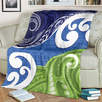 Southland New Zealand Blanket Maori Koru Flag Color