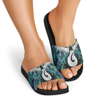 Aotearoa Korowai Motif Slide Sandals Hei Matau Poutama Maori Pattern - Polynesian Pride