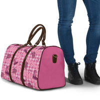 Pink Palaka Hawaii Cowboy Travel Bag Puakenikeni Lei Paniolo Papale Seamless Vibes LT14 - Polynesian Pride