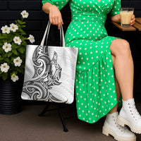New Zealand Hammerhead Shark Tote Bag Maori Haehae Mangopare White - Polynesian Pride