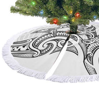 New Zealand Hammerhead Shark Tree Skirt Maori Haehae Mangopare White - Polynesian Pride