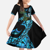 Turquoise New Zealand Kowhai And Piwakawaka Family Matching Off Shoulder Maxi Dress and Hawaiian Shirt Maori Ngaru Paua Shell LT14 Daughter's Dress Turquoise - Polynesian Pride