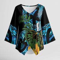 Turquoise New Zealand Kowhai And Piwakawaka Kimono Sleeve Blouse Maori Ngaru Paua Shell - Polynesian Pride