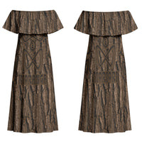 Kioranga Moriori New Zealand Family Matching Off Shoulder Maxi Dress and Hawaiian Shirt Kopi Rakau Carving Art LT14 Mom's Dress Brown - Polynesian Pride
